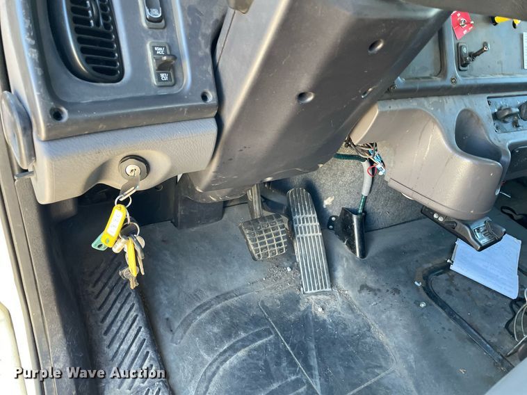 image for item NY9671 2009 Freightliner Business Class M2 bucket truck