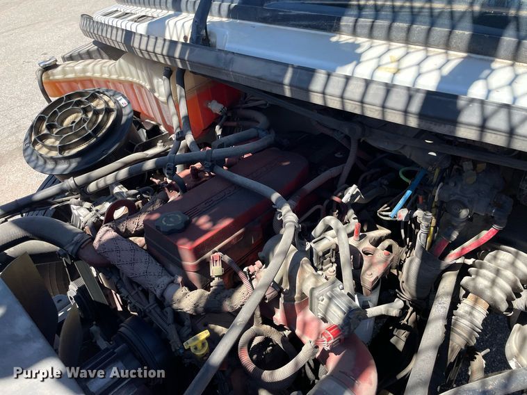 image for item NY9671 2009 Freightliner Business Class M2 bucket truck