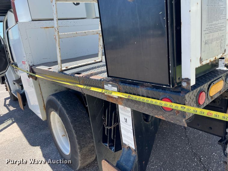 image for item NY9671 2009 Freightliner Business Class M2 bucket truck