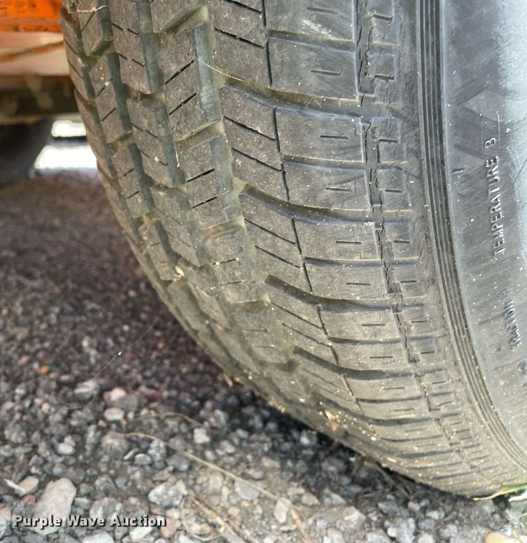 image for item NY9672 2001 Dot-Sign DH1000 Arrow board trailer