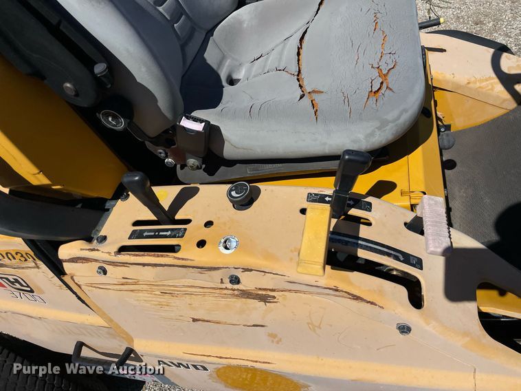 image for item NY9674 Hustler  3700 lawn mower