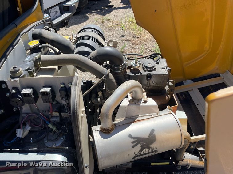 image for item NY9674 Hustler  3700 lawn mower