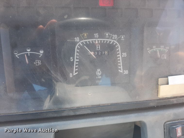 image for item NY9675 New Holland TS110 MFWD tractor