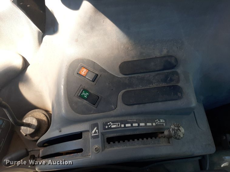 image for item NY9675 New Holland TS110 MFWD tractor