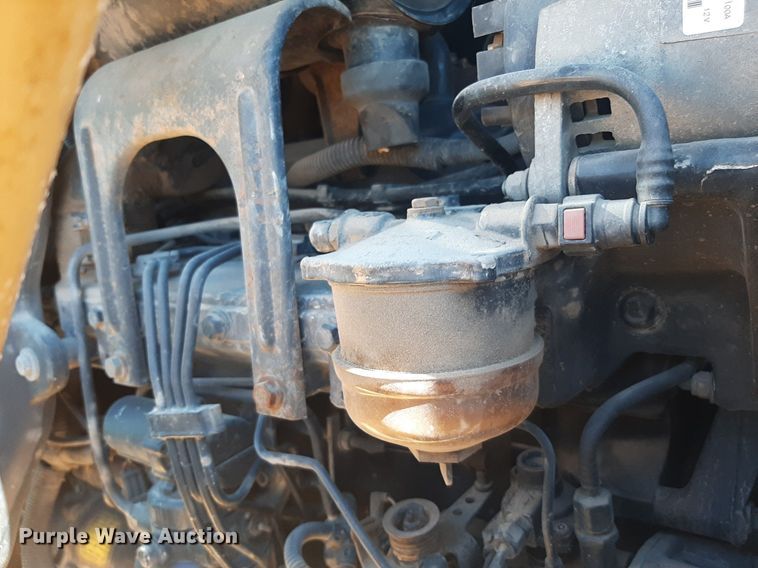 image for item NY9675 New Holland TS110 MFWD tractor