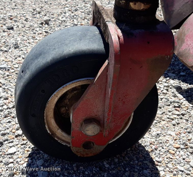 image for item NY9676 Toro Groundmaster 4100D lawn mower