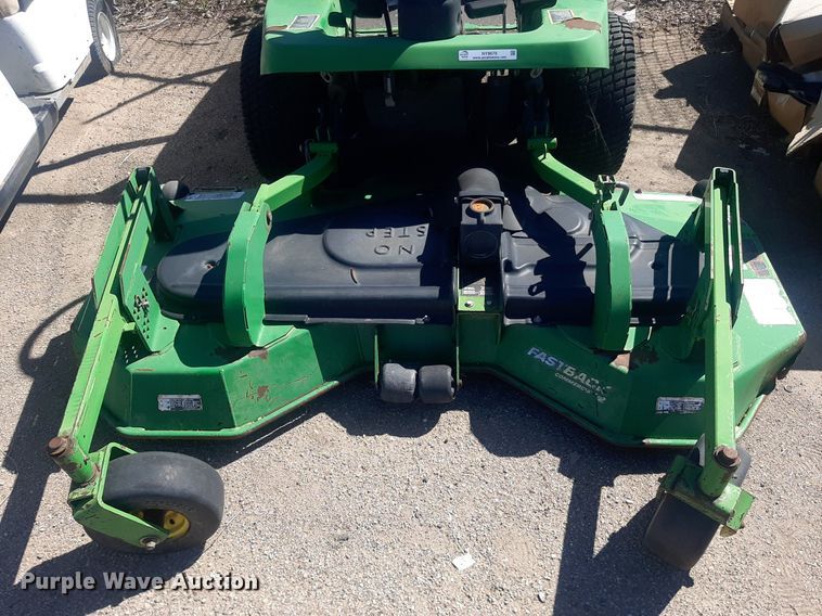 image for item NY9678 2005 John Deere 1435 Series II lawn mower