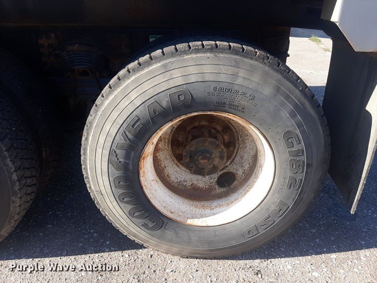 image for item NY9680 2009 Sterling dump truck