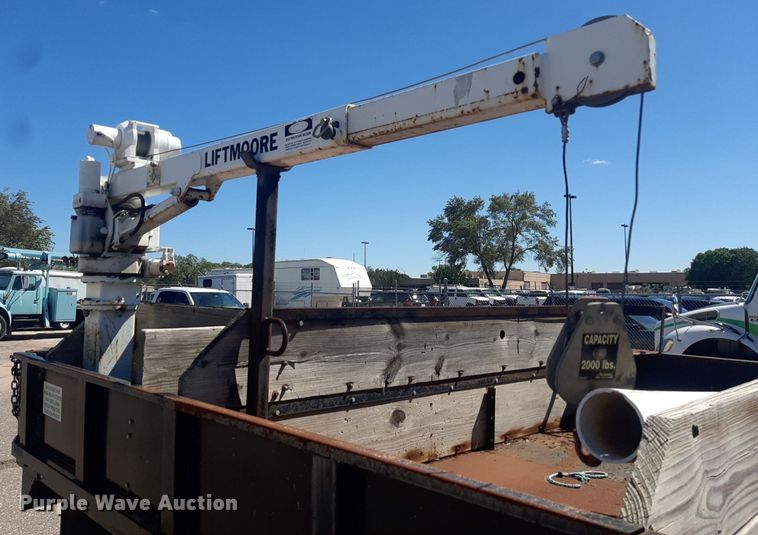 image for item NY9681 2012 International 4300 flatbed truck