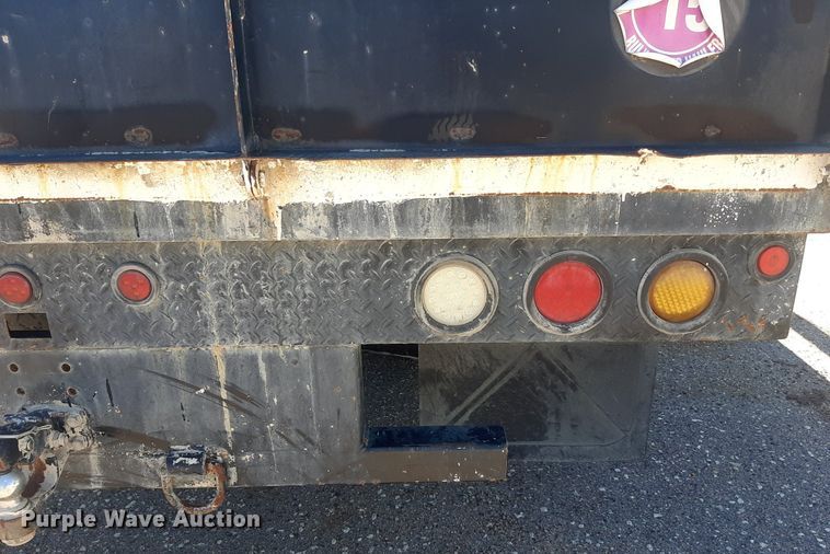 image for item NY9681 2012 International 4300 flatbed truck