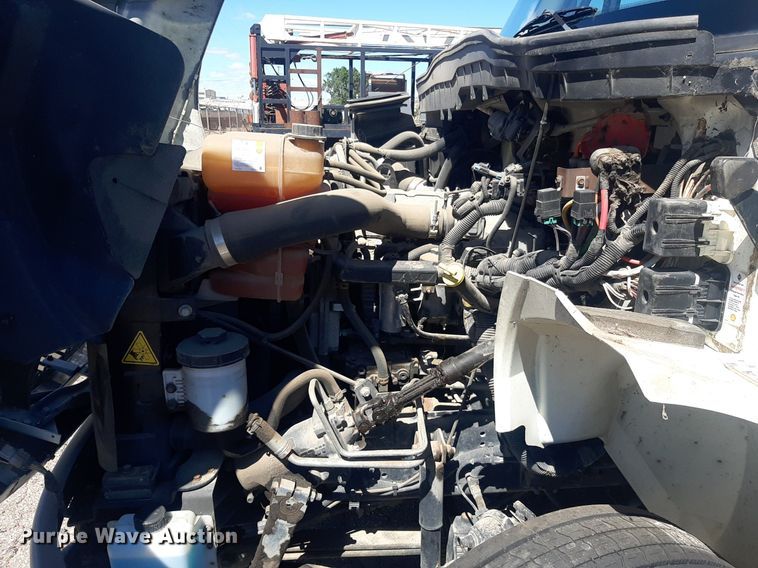 image for item NY9681 2012 International 4300 flatbed truck