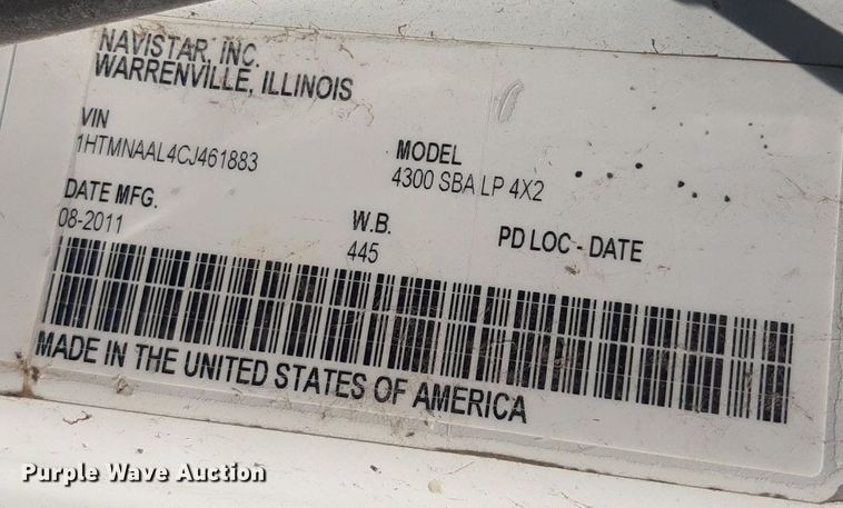 image for item NY9681 2012 International 4300 flatbed truck