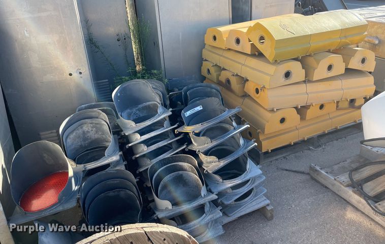 image for item NY9684 Traffic signal equipment