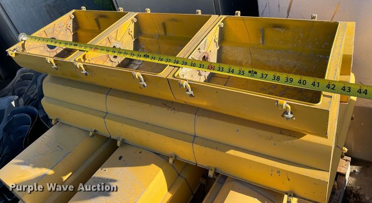 image for item NY9684 Traffic signal equipment