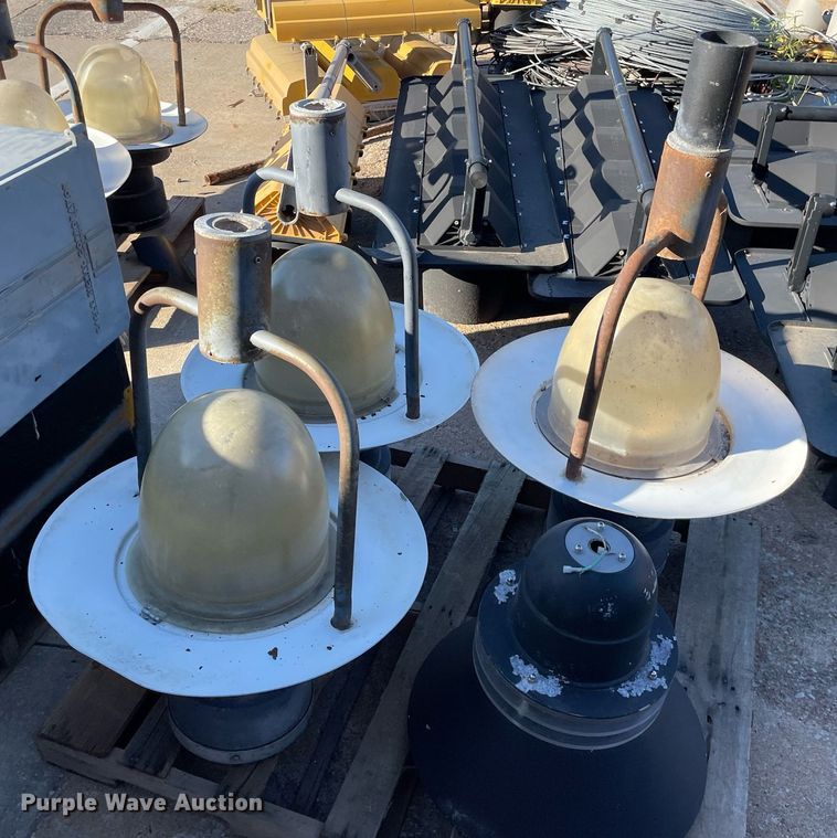 image for item NY9686 (8) lights