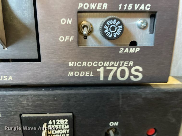 image for item NY9688 (48) traffic controllers