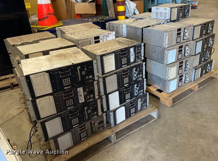 image for item NY9689 (49) traffic controllers