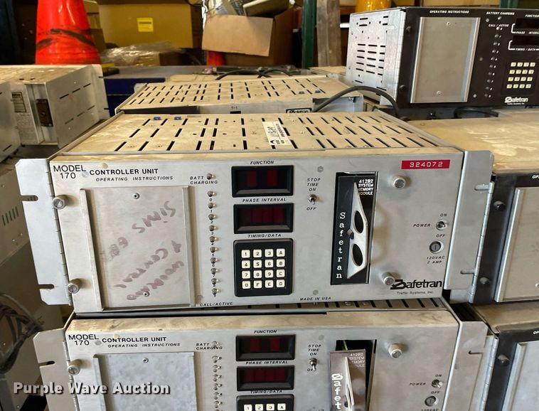 image for item NY9689 (49) traffic controllers