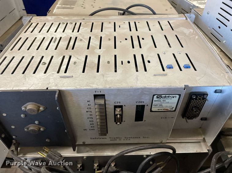 image for item NY9689 (49) traffic controllers