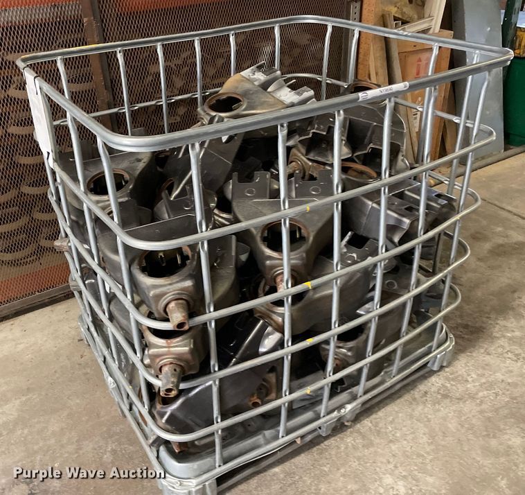 image for item NY9690 Approximately 80 parking meter housings