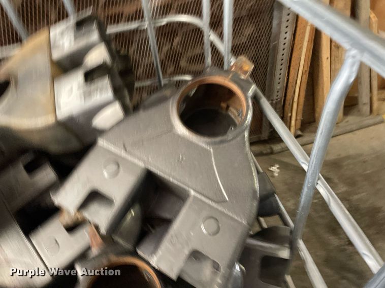 image for item NY9690 Approximately 80 parking meter housings