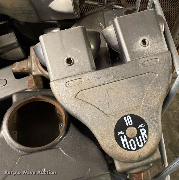 image for item NY9690 Approximately 80 parking meter housings