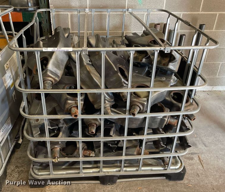 image for item NY9690 Approximately 80 parking meter housings