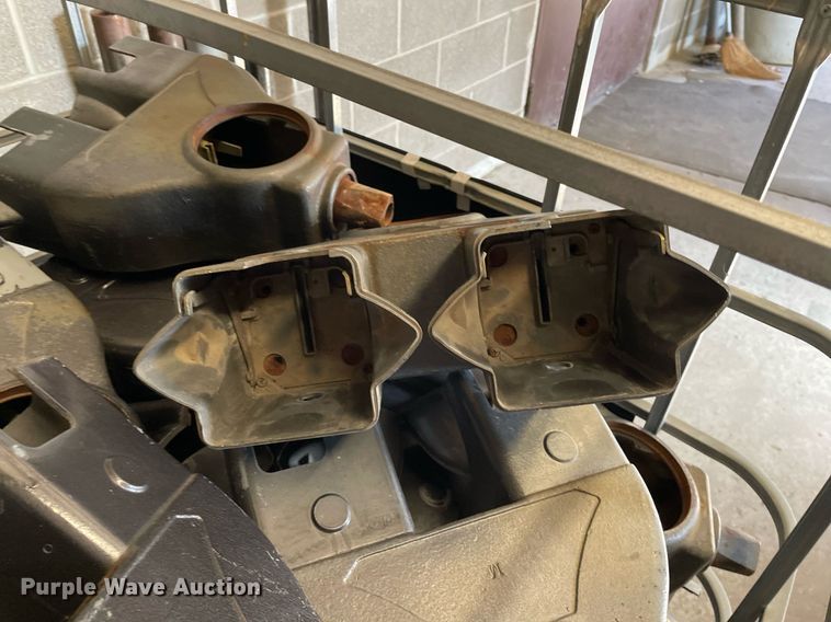 image for item NY9690 Approximately 80 parking meter housings