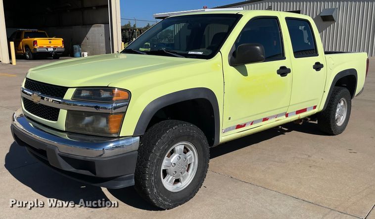 image for item NY9692 2006 Chevrolet Colorado  Crew Cab pickup truck