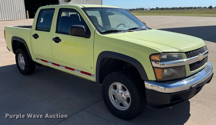 image for item NY9692 2006 Chevrolet Colorado  Crew Cab pickup truck
