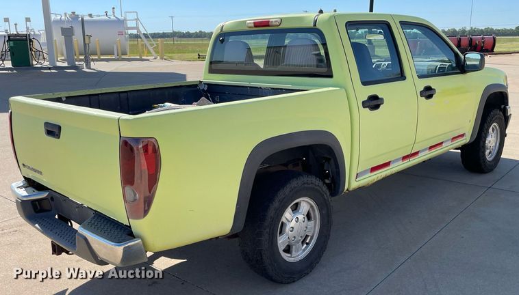 image for item NY9692 2006 Chevrolet Colorado  Crew Cab pickup truck