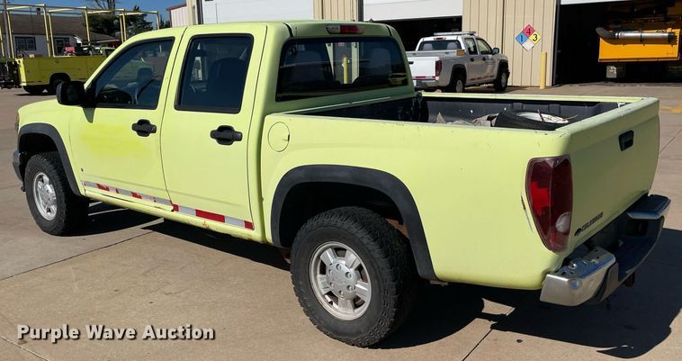 image for item NY9692 2006 Chevrolet Colorado  Crew Cab pickup truck