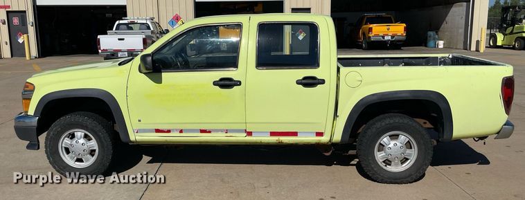 image for item NY9692 2006 Chevrolet Colorado  Crew Cab pickup truck