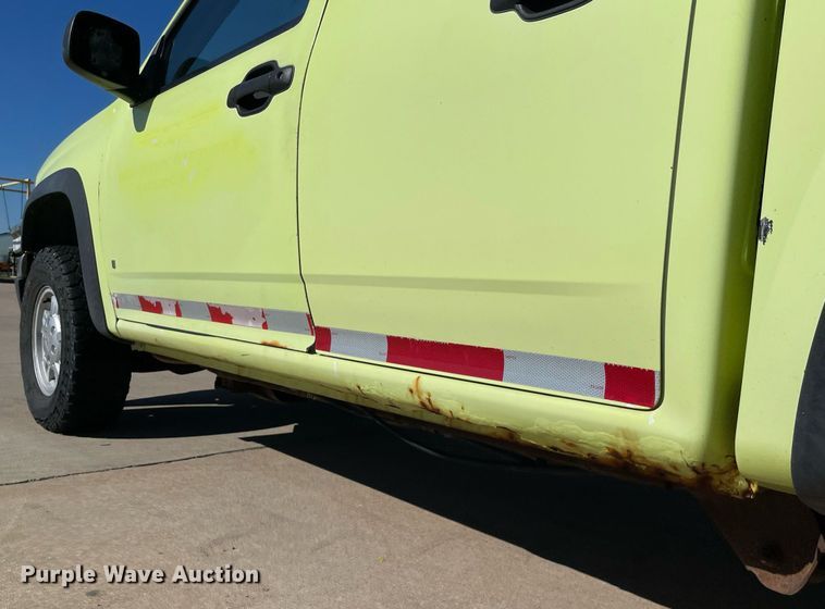 image for item NY9692 2006 Chevrolet Colorado  Crew Cab pickup truck