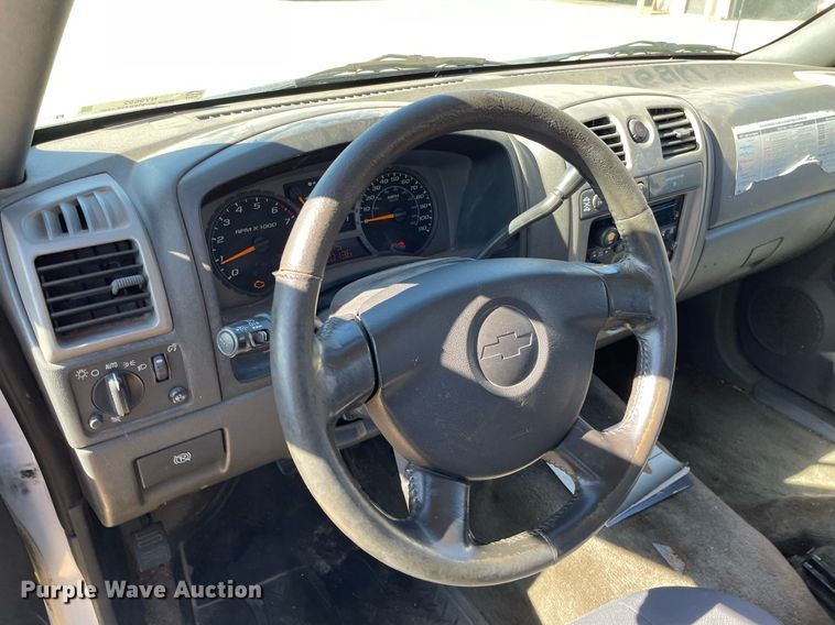 image for item NY9692 2006 Chevrolet Colorado  Crew Cab pickup truck