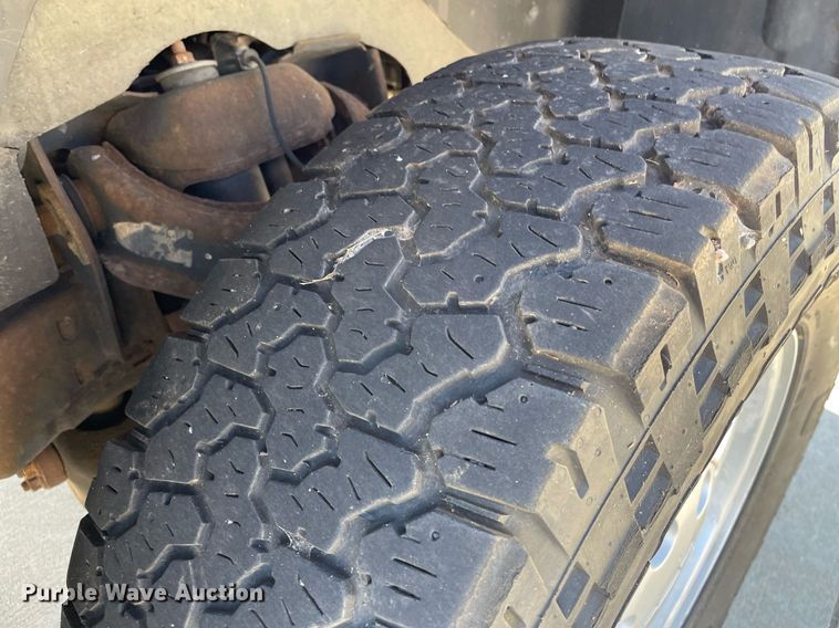 image for item NY9692 2006 Chevrolet Colorado  Crew Cab pickup truck