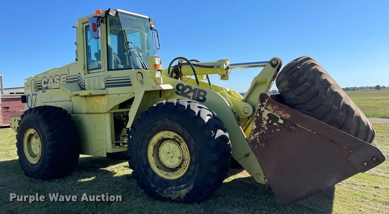 image for item NY9693 1998 Case 921B wheel loader