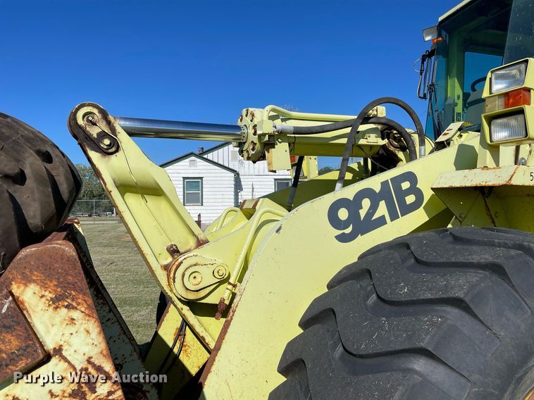 image for item NY9693 1998 Case 921B wheel loader