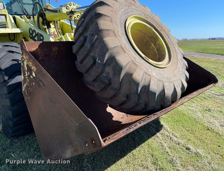 image for item NY9693 1998 Case 921B wheel loader