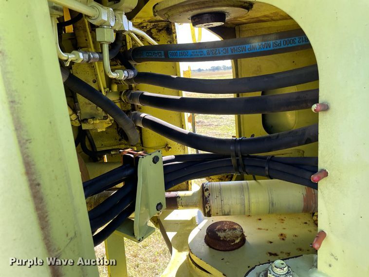 image for item NY9693 1998 Case 921B wheel loader