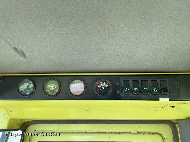 image for item NY9693 1998 Case 921B wheel loader