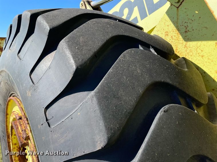 image for item NY9693 1998 Case 921B wheel loader