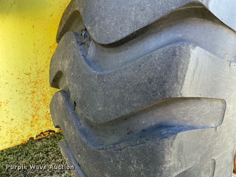 image for item NY9693 1998 Case 921B wheel loader