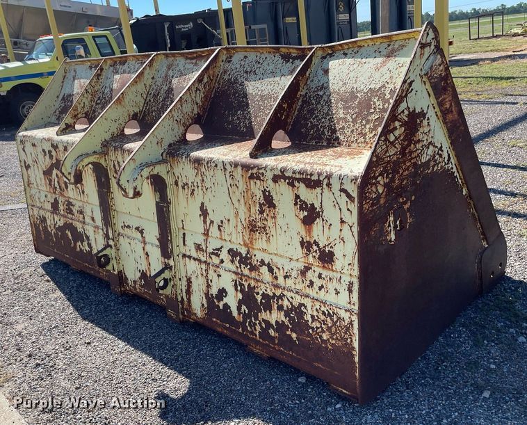 image for item NY9693 1998 Case 921B wheel loader