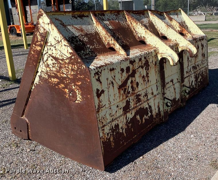 image for item NY9693 1998 Case 921B wheel loader