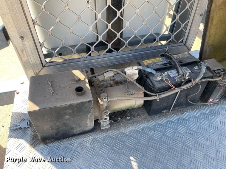 image for item NY9694 AMS GSE DPL99A wheelchair lift