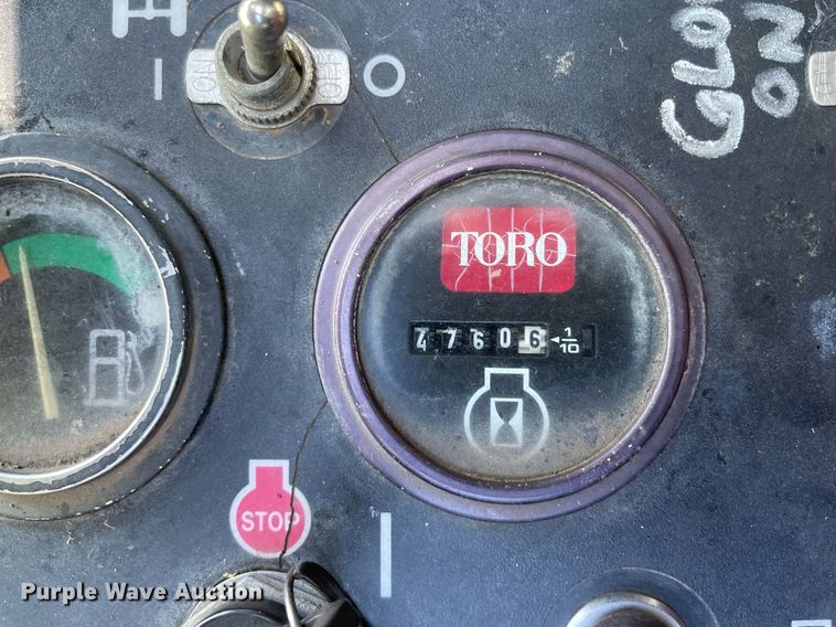 image for item NY9696 Toro Reelmaster 400D reel mower