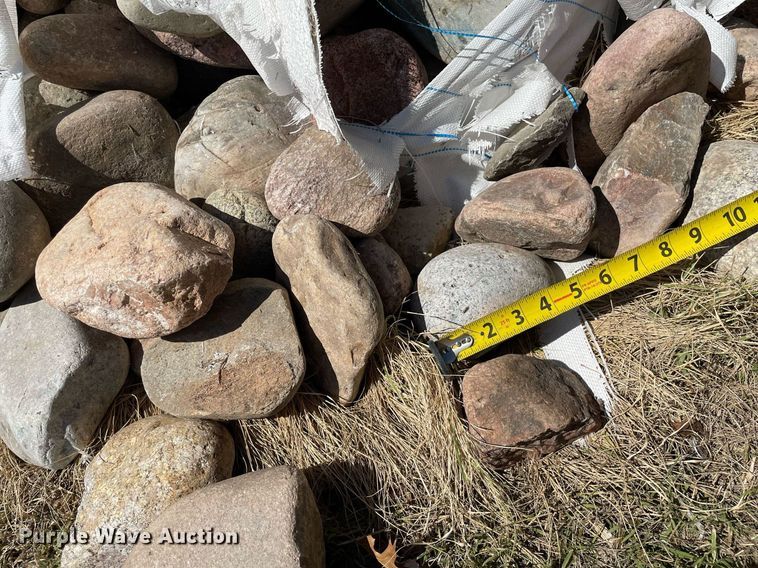 image for item NY9697 (90) bags of landscape rock