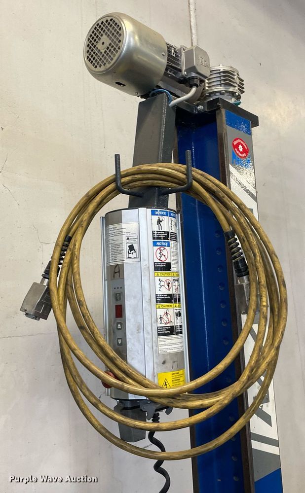 image for item NY9700 (4) Maha MCL 15-4LF column lifts 