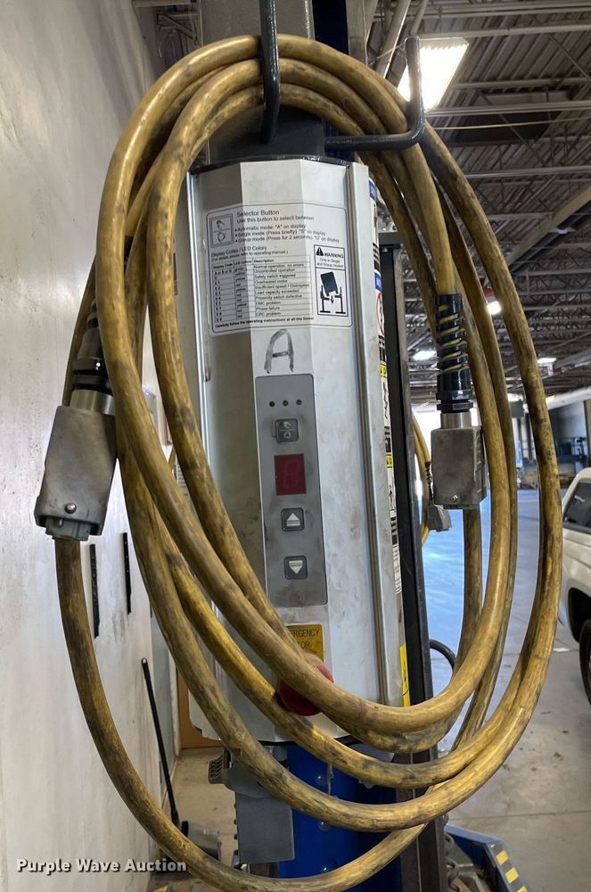 image for item NY9700 (4) Maha MCL 15-4LF column lifts 